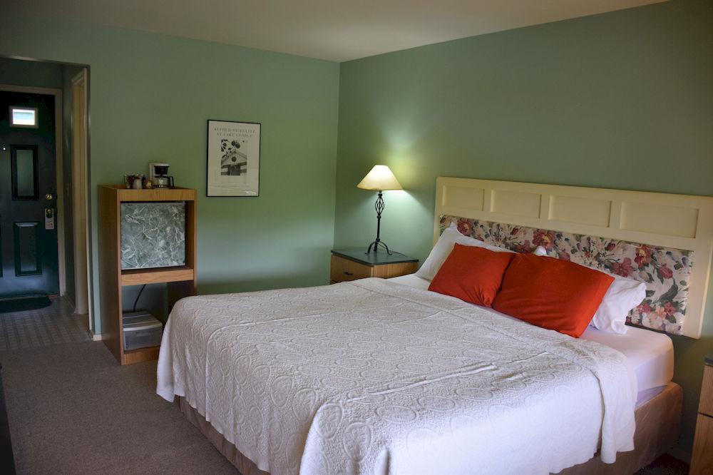 Inn On The Hill Lake George Exterior foto
