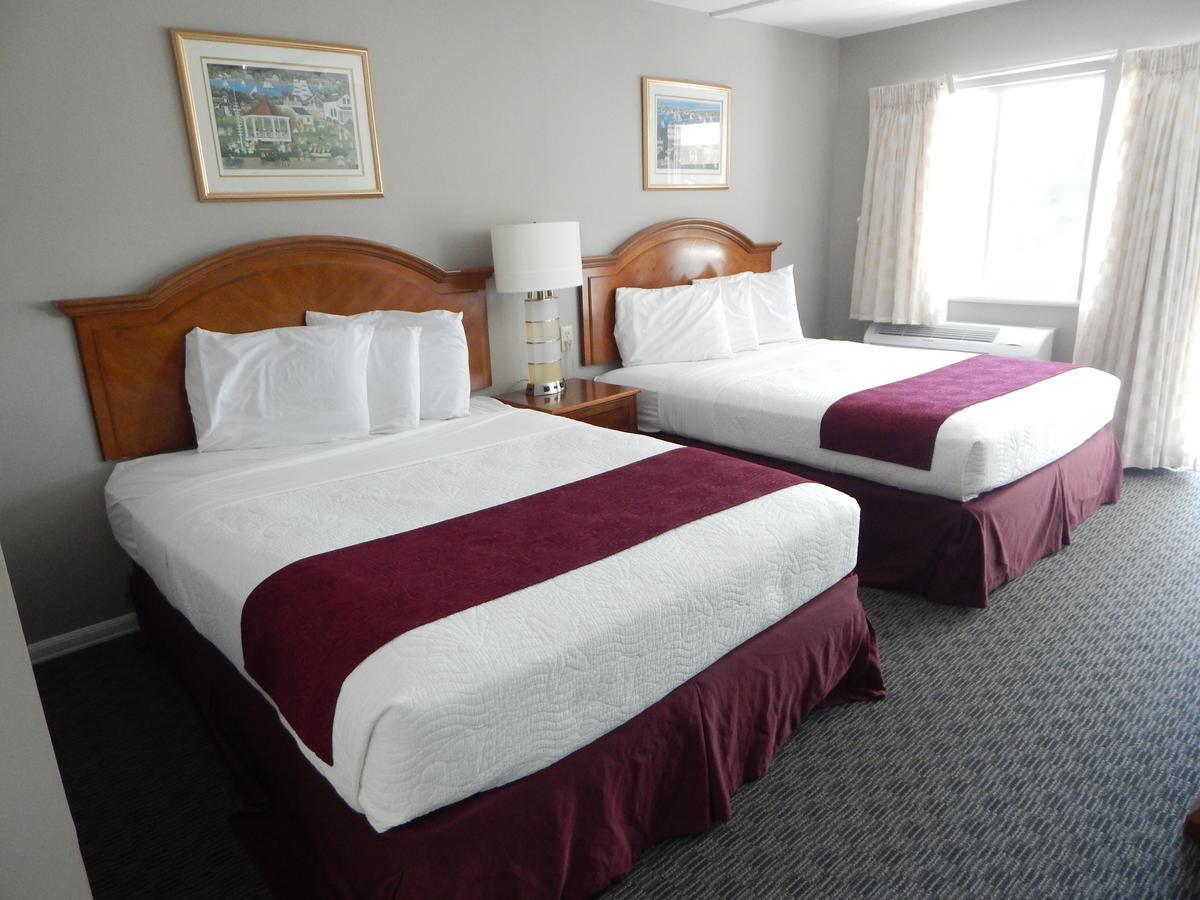 Inn On The Hill Lake George Exterior foto